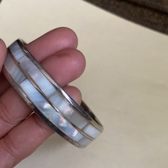 Beautiful Antique Vintage Silvertone Mother-of-Pearl Abalone Fashion Bracelet! - Picture 8 of 8